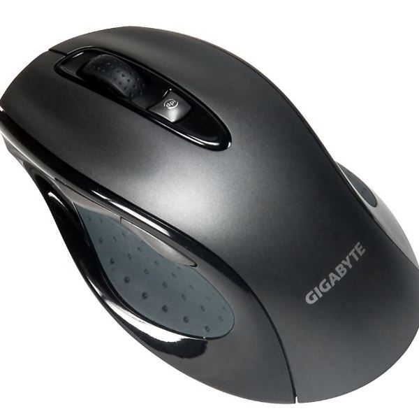 Gigabyte M6800 Precision Dual Lens USB Optical Gaming Mouse 1600 DPI 3000fps Ergonomic Shape Comfortable Rubber Grips Gaming Grade Feet Pad